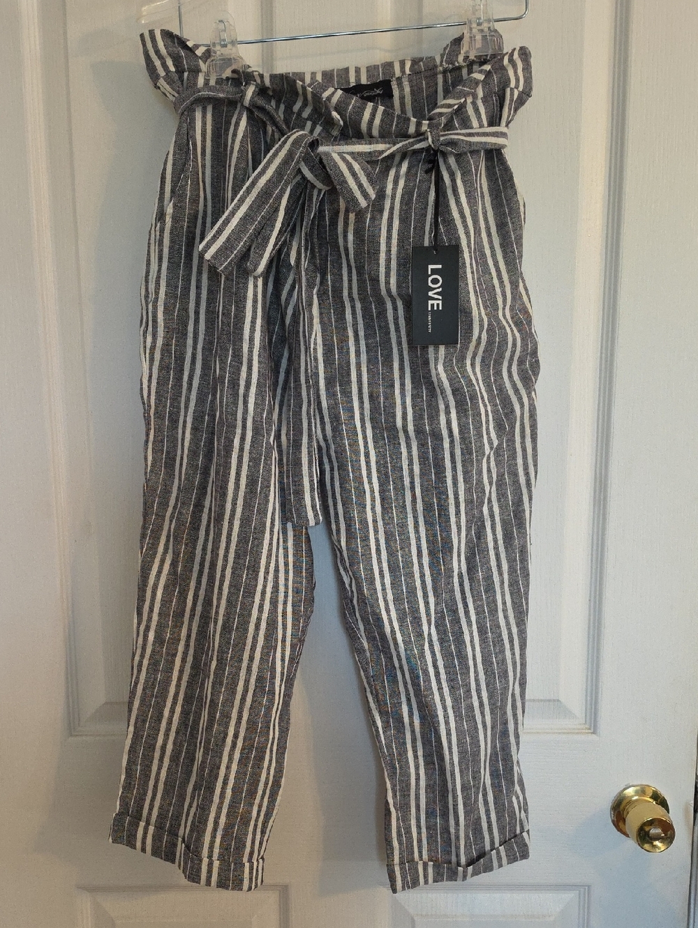 Love Vertical Stripe Cropped Paperbag Pants in Black & White